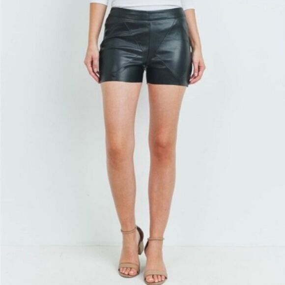 Private Label Pants - Comme usa Faux Leather Shorts for Summer sz M